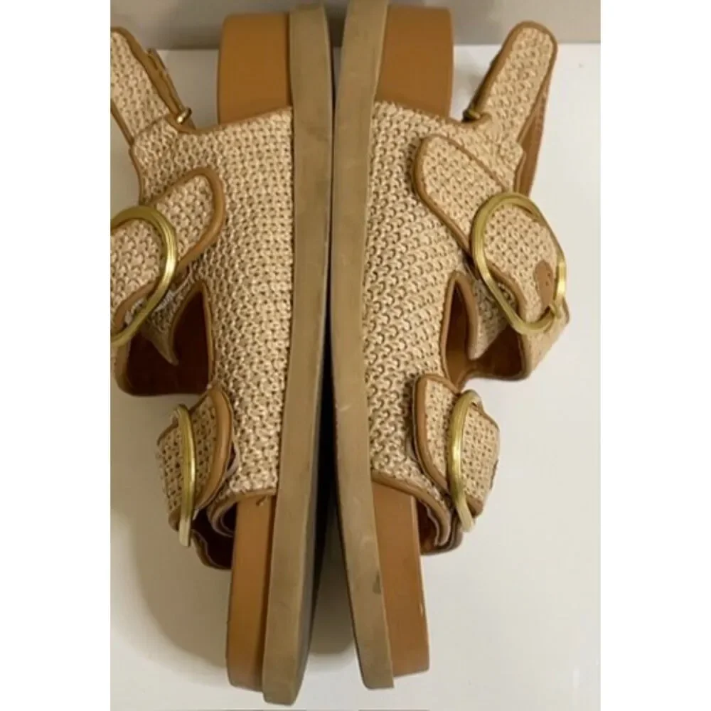 Dolce Vita Starla sandals. Size 8.5(W).